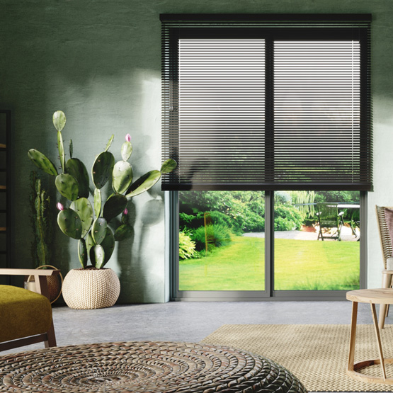 Batiste material curtain