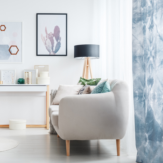 Batiste material curtain