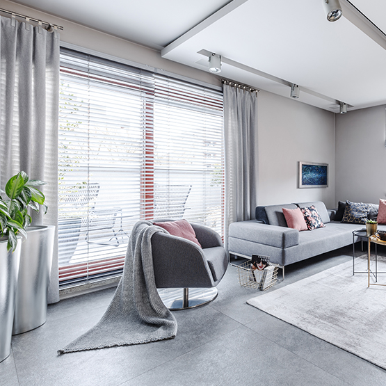 Batiste material curtain