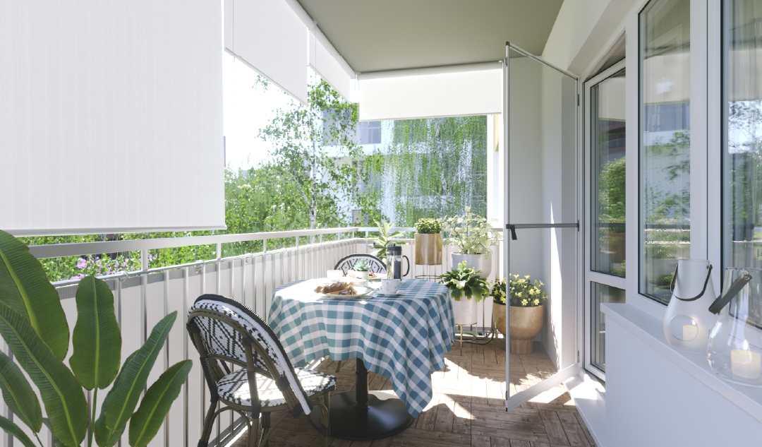 stores exterieurs verticales sur un balcon en ville