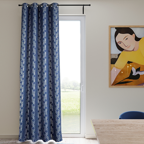 Batiste material curtain